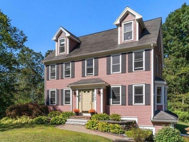 3 bedroom, Halifax MA 02338 105695978