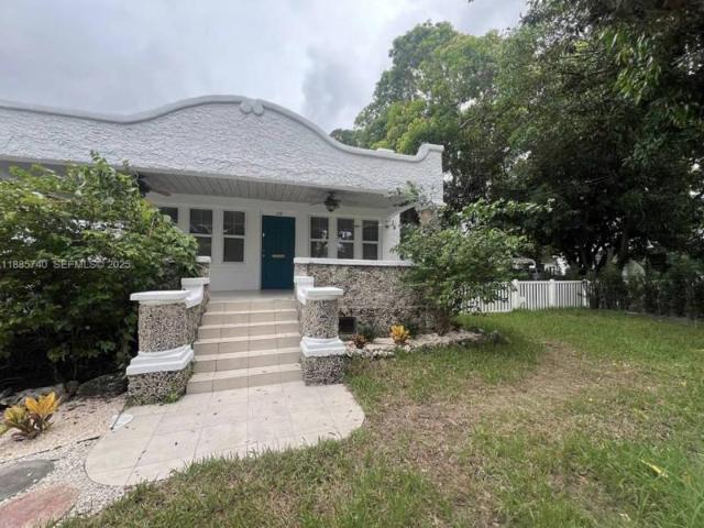 3 bedroom, Hallandale Beach FL 33009 103337663