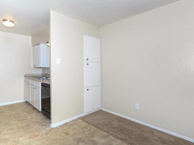 3 bedroom, Haltom City TX 76117 103972767