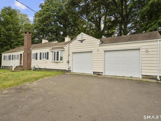 3 bedroom, Hamden CT 06514 105426980