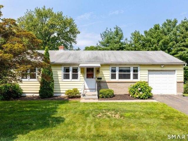 3 bedroom, Hamden CT 06514 105561014