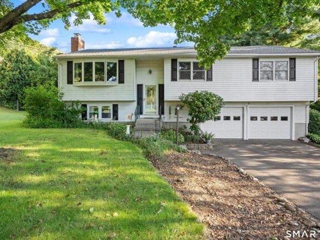 3 bedroom, Hamden CT 06514 105578804