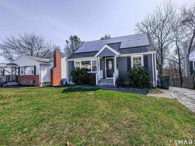3 bedroom, Hamden CT 06514 105514051