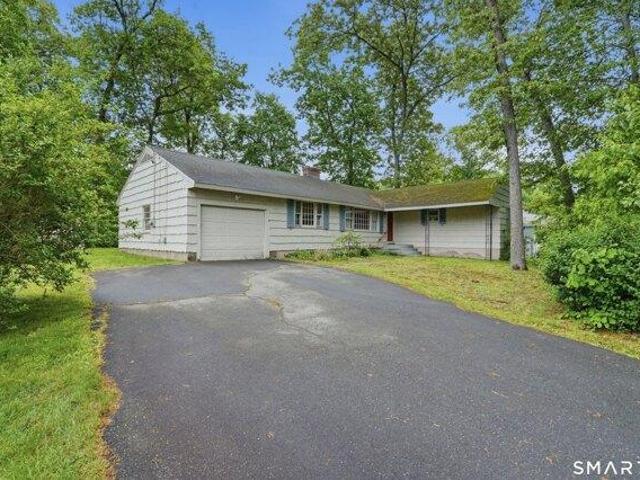 3 bedroom, Hamden CT 06518 105427413