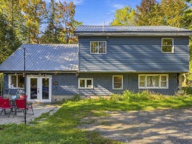 3 bedroom, Hampden ME 04444 105692104