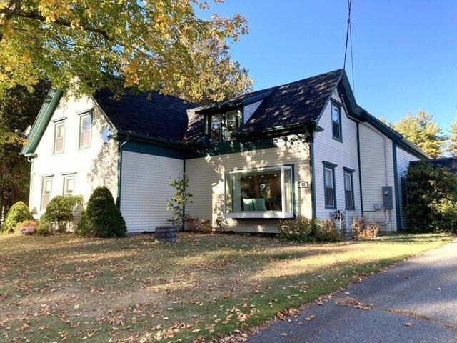3 bedroom, Hancock ME 04640 105767487
