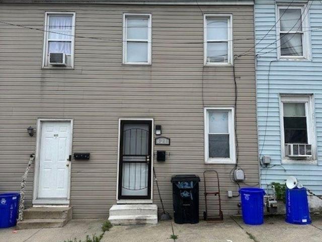 3 bedroom, Harrisburg PA 17102 105840468