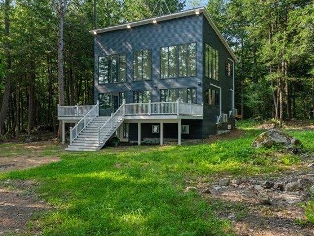 3 bedroom, Harrison ME 04040 104811649