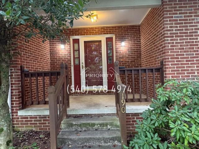 3 bedroom, Harrisonburg VA 22801 LS105663584