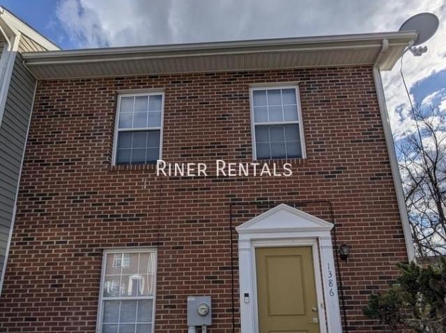 3 bedroom, Harrisonburg VA 22801 105835267