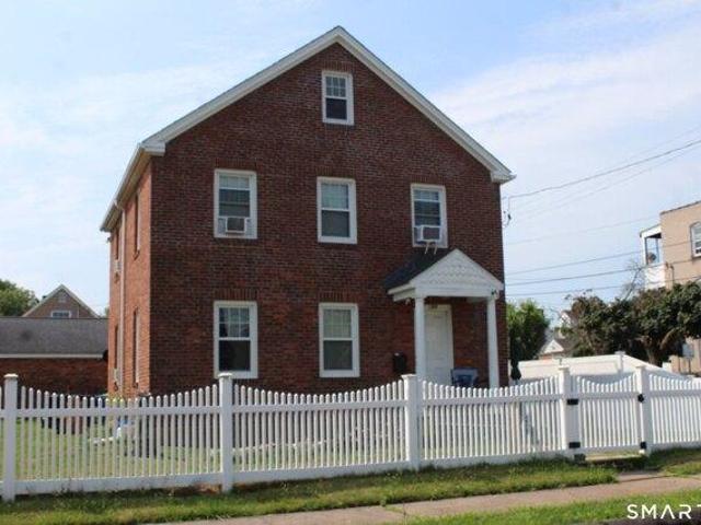 3 bedroom, Hartford CT 06114 105577029