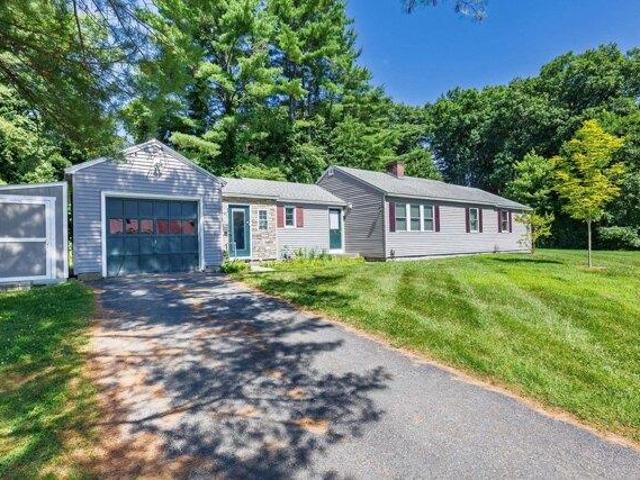 3 bedroom, Hartford VT 05001 104569611