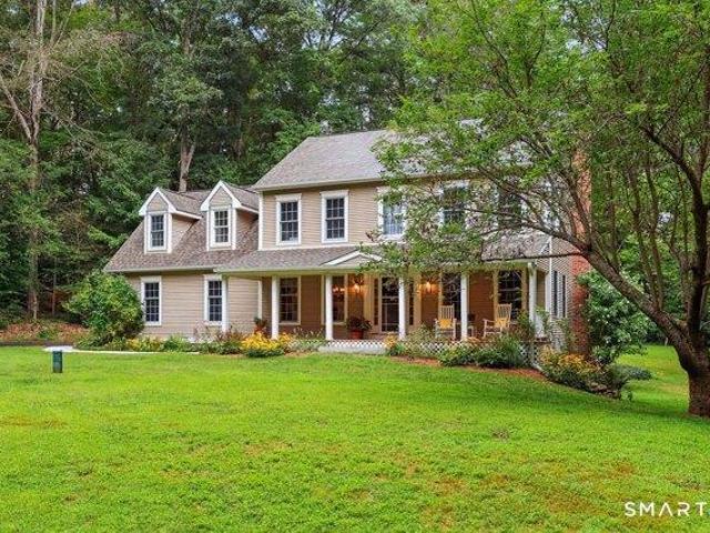 3 bedroom, Hebron CT 06248 105403018