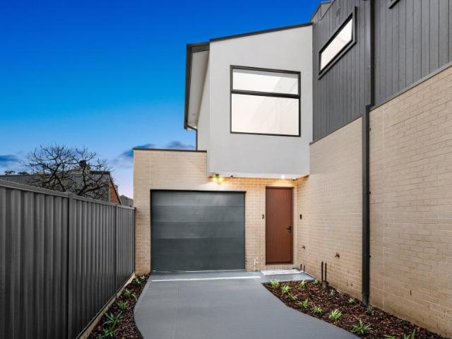 3 Bedroom House Heidelberg West VIC 102768535
