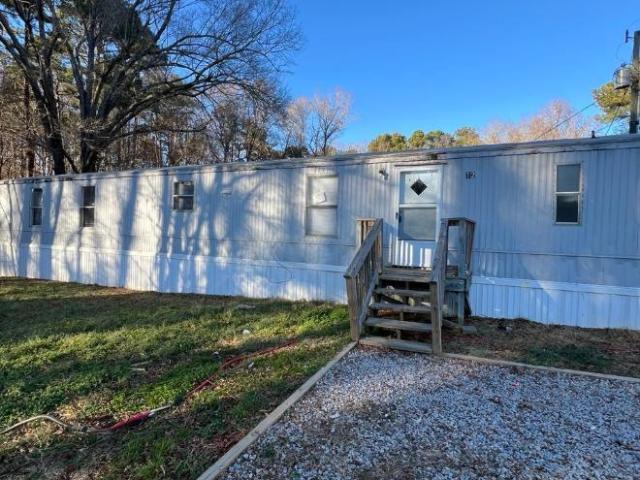 3 bedroom, Henderson NC 27537 99873239