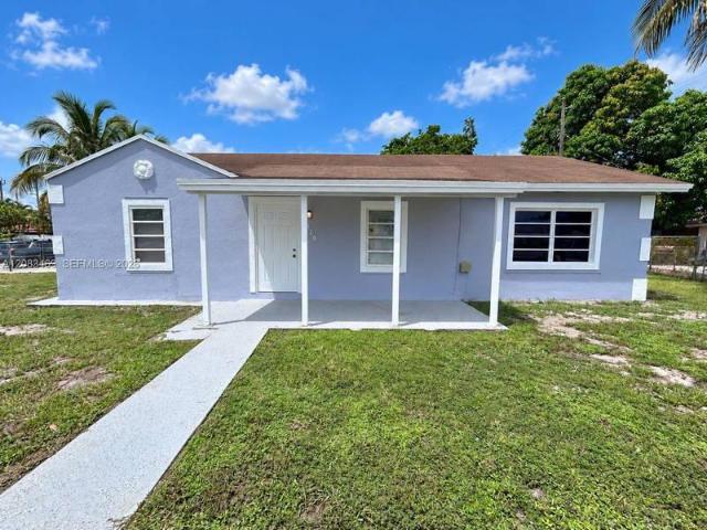 3 bedroom, Hialeah FL 33010 106192148