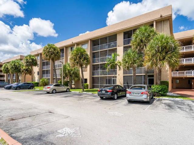 3 bedroom, Hialeah FL 33015 96294539