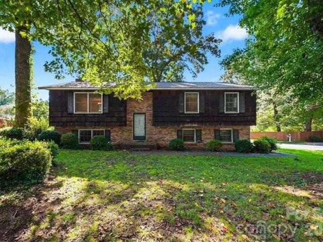 3 bedroom, Hickory NC 28601 104902619