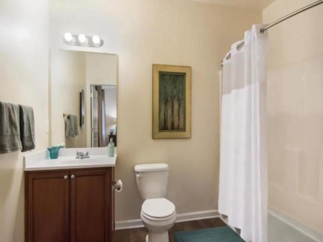 3 bedroom, Hillsborough NC 27278 105896704
