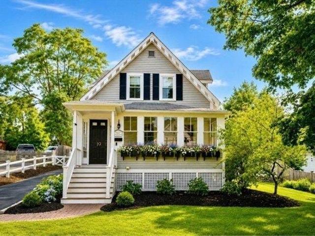 3 bedroom, Hingham MA 02043 104947074