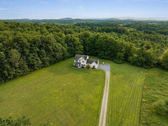 3 bedroom, Hinesburg VT 05461 105536551