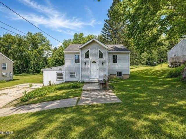 3 bedroom, Hinsdale MA 01235 104790971
