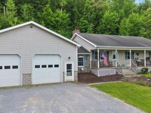 3 bedroom, Huntington VT 05462 105189989