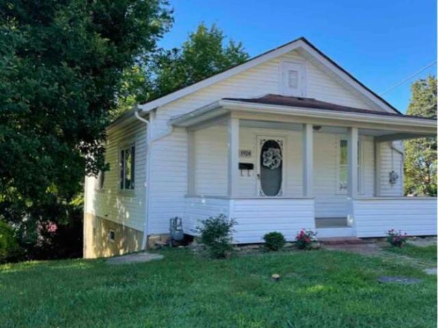 3 bedroom, Huntington WV 25701 105731186