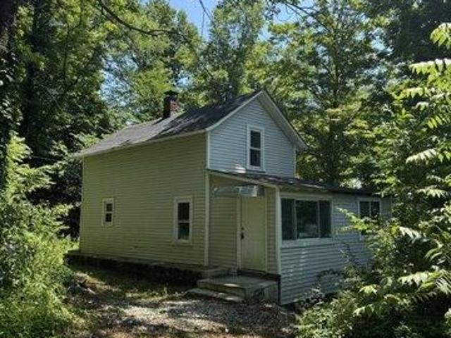 3 bedroom, Huntington MA 01050 105443389