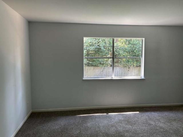3 bedroom, Huntsville TX 77340 LS99768724