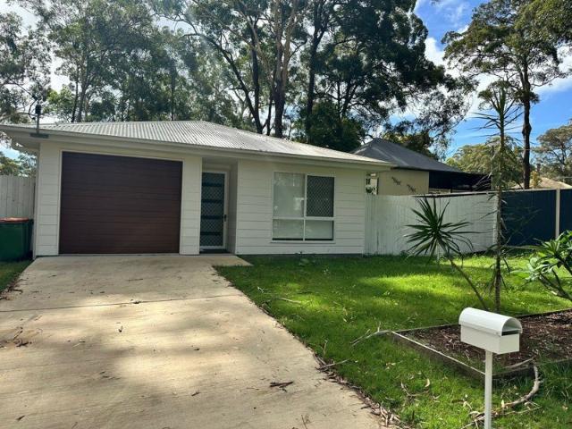 3 Bedroom, I Bathroom Home with Garage, Fully Fenced