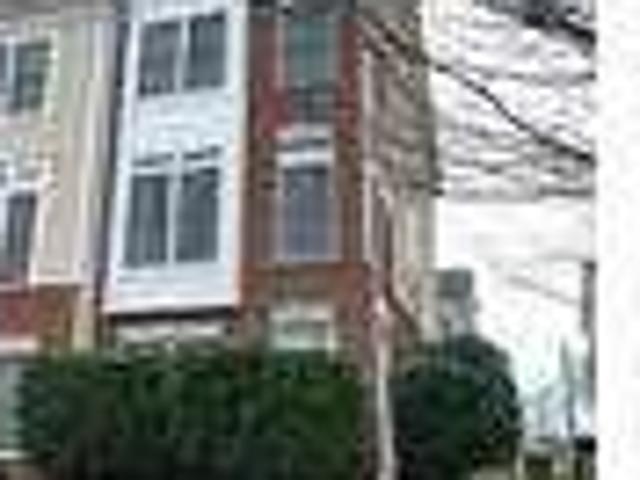3 bedroom in Chantilly VA 20152