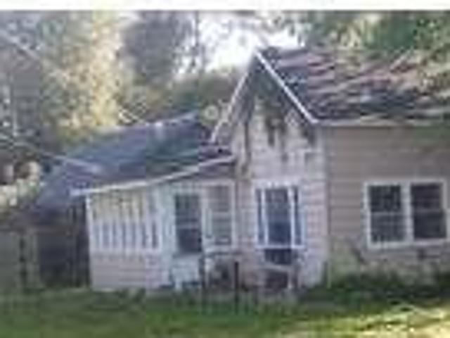 3 bedroom in Crystal Michigan 48818