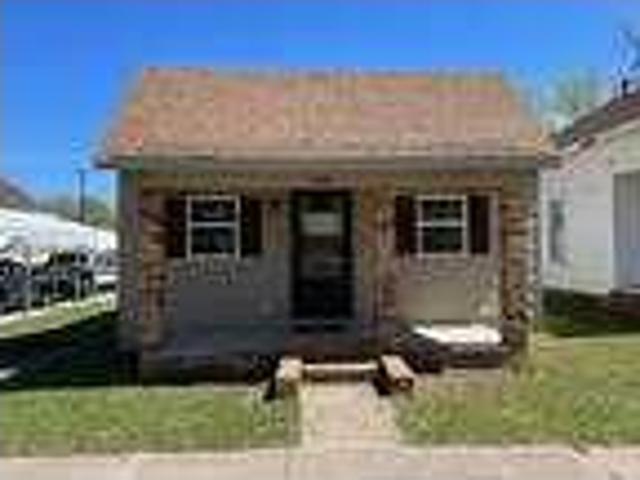 3 bedroom in Arkansas City KS 67005