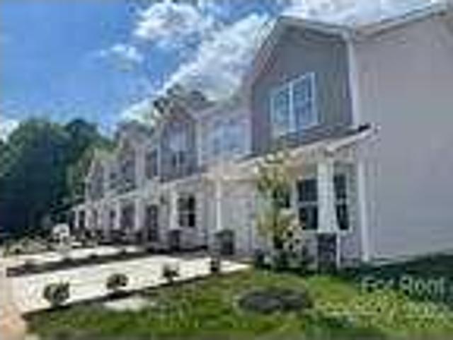 3 bedroom in Asheville North Carolina 28806