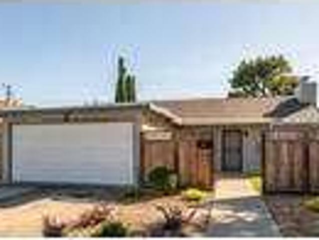 3 bedroom in Belmont California 94002