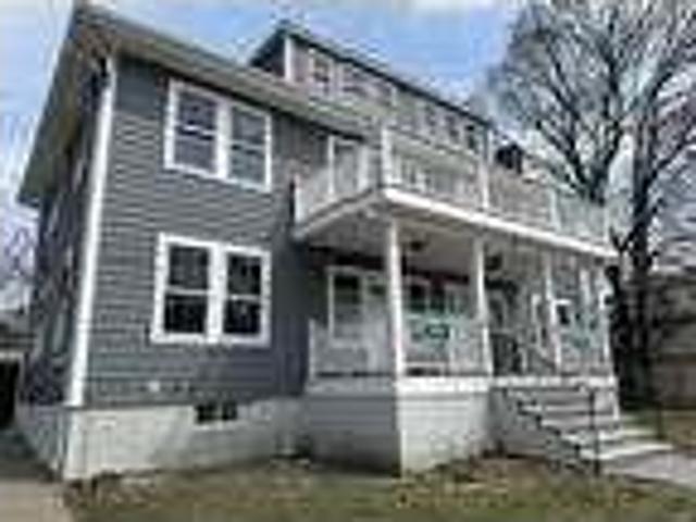 3 bedroom in Belmont MA 02478