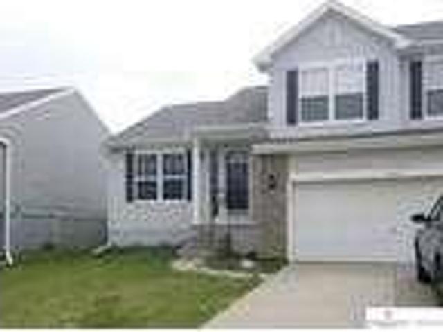 3 bedroom in Bennington NE 68007