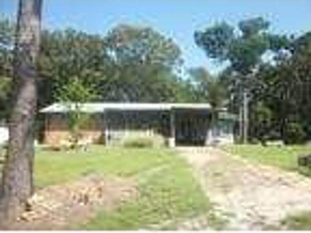 3 bedroom in Bradford Arkansas 72020