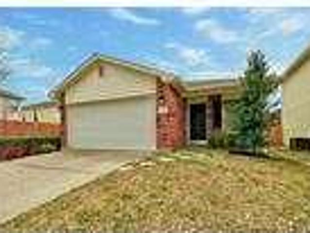 3 bedroom in Buda TX 78610