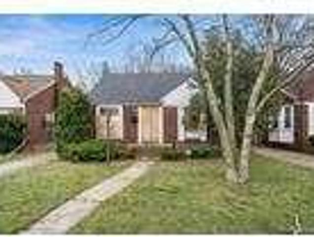 3 bedroom in Detroit MI 48224