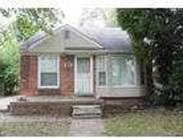 3 bedroom in Detroit Michigan 48219