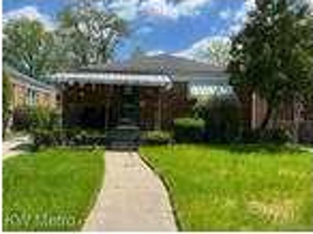 3 bedroom in Detroit Michigan 48228