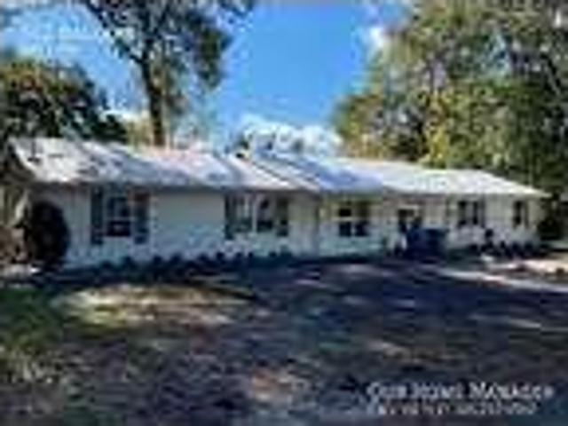 3 bedroom in Deland FL 32724