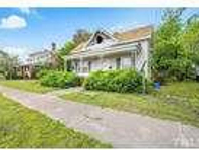 3 bedroom in Dunn NC 28334