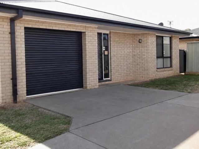 3 BEDROOM IN EAST DUBBO!