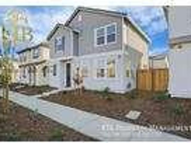 3 bedroom in Elk Grove CA 95757