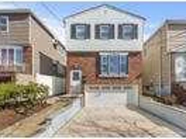 3 bedroom in Kearny NJ 07032