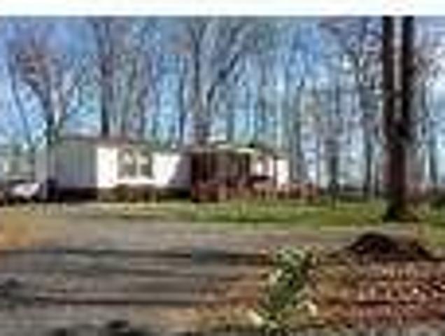 3 bedroom in Kents Store Virginia 23084
