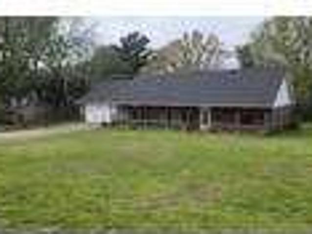 3 bedroom in Hawkins TX 75765